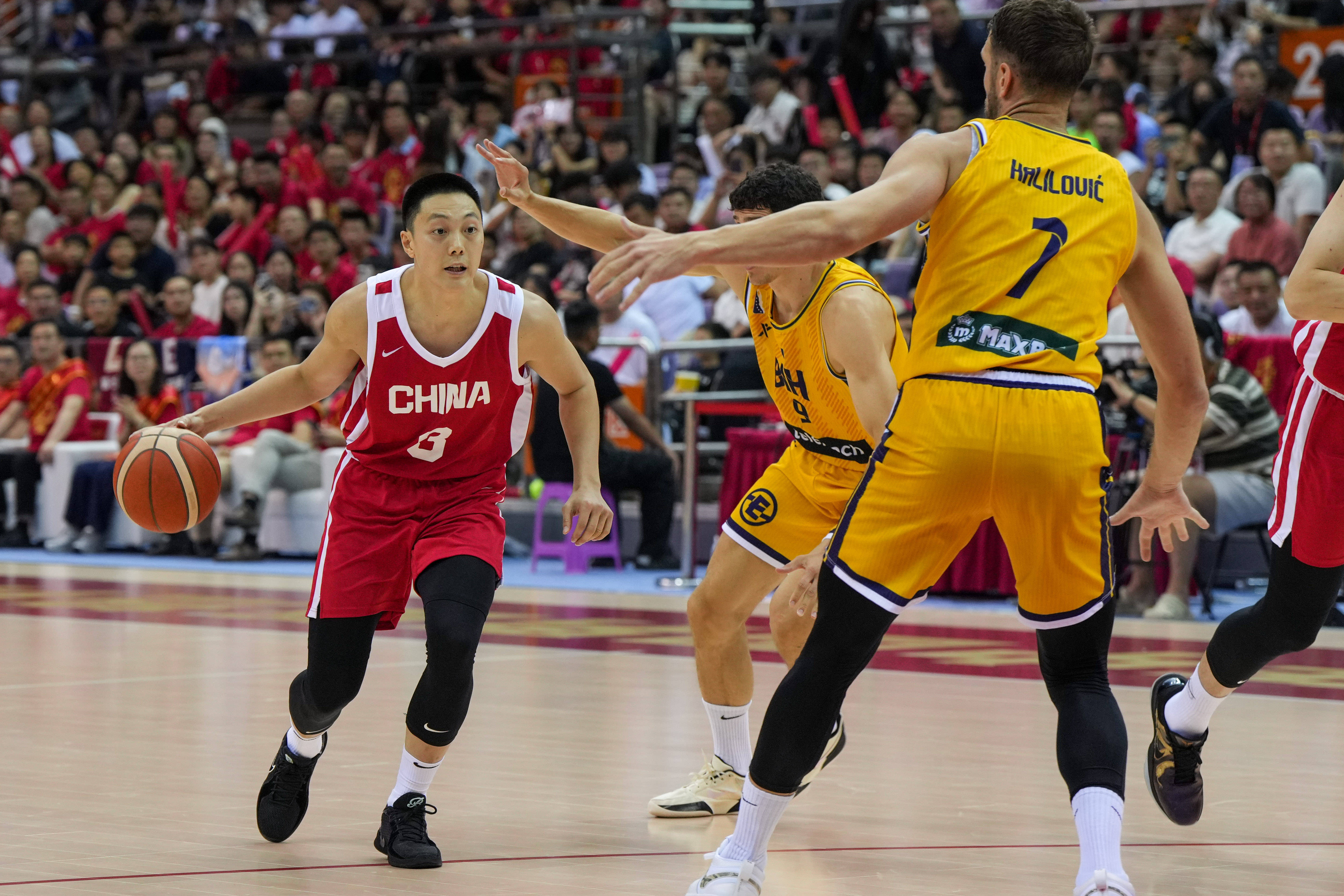 新一季体育赛事掀起风潮,篮球竞技搏击精彩纷呈 新一季体育赛事掀起风潮,篮球竞技搏击精彩纷呈