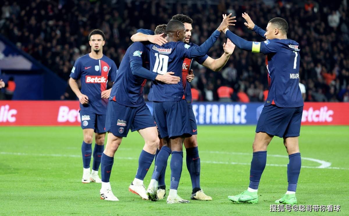 里尔连扳两球扳平,提前锁定法甲残阵资格 里尔连扳两球扳平,提前锁定法甲残阵资格