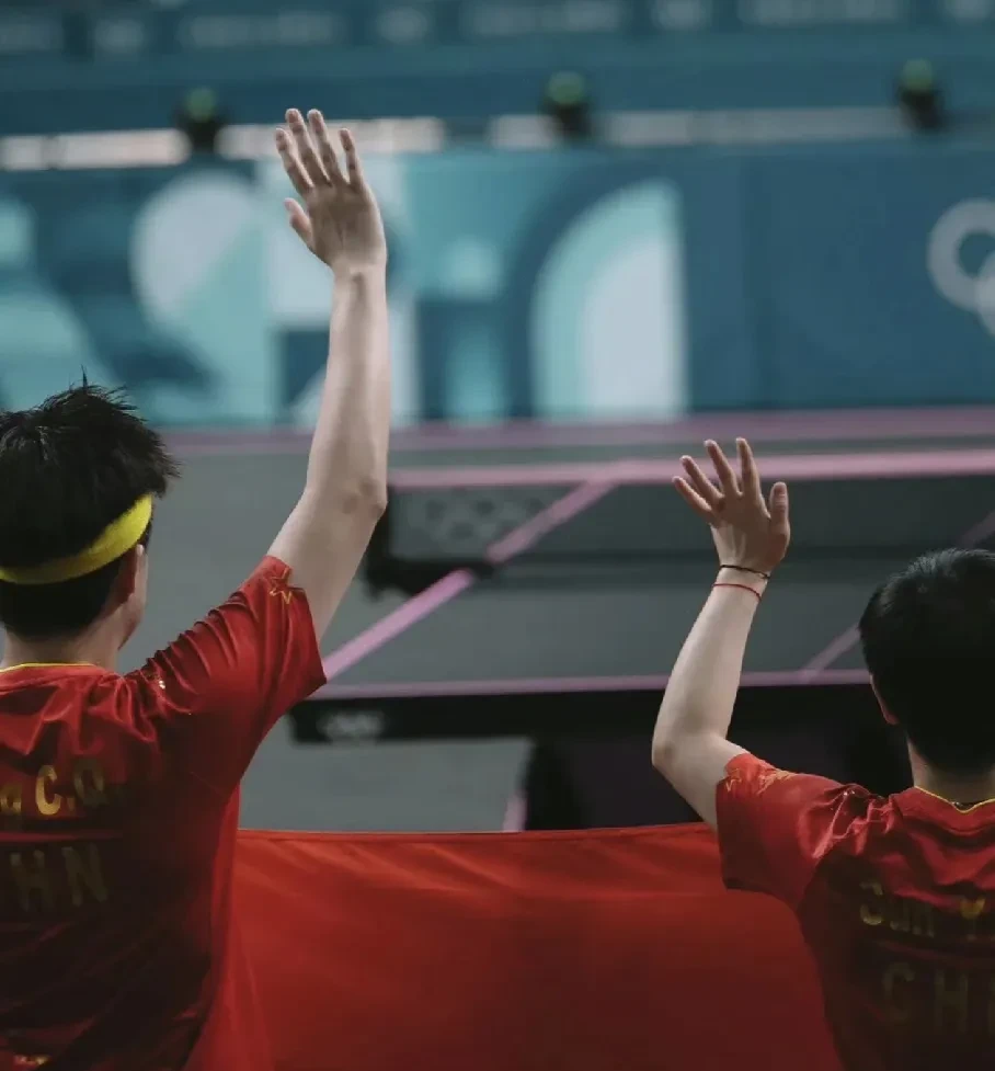 球队奋力争夺，力争在比赛中取得胜利