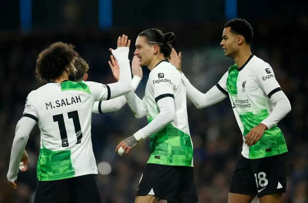 爱游戏体育-关于苏宁客场胜球，领跑积分榜继续保持领先位置的信息