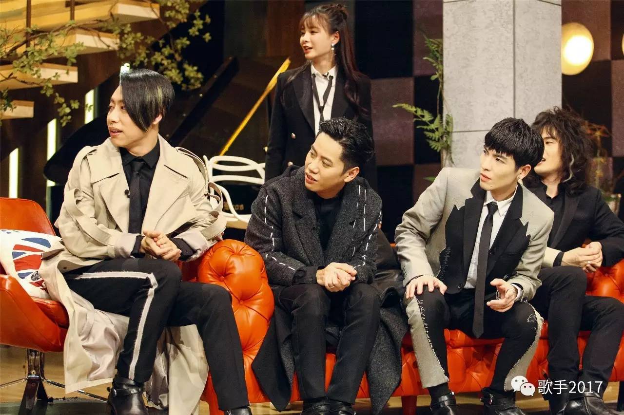 ayx.com-激烈角逐一触即发，胜负难以预测(经过激烈的角逐比赛的名次已产生了)