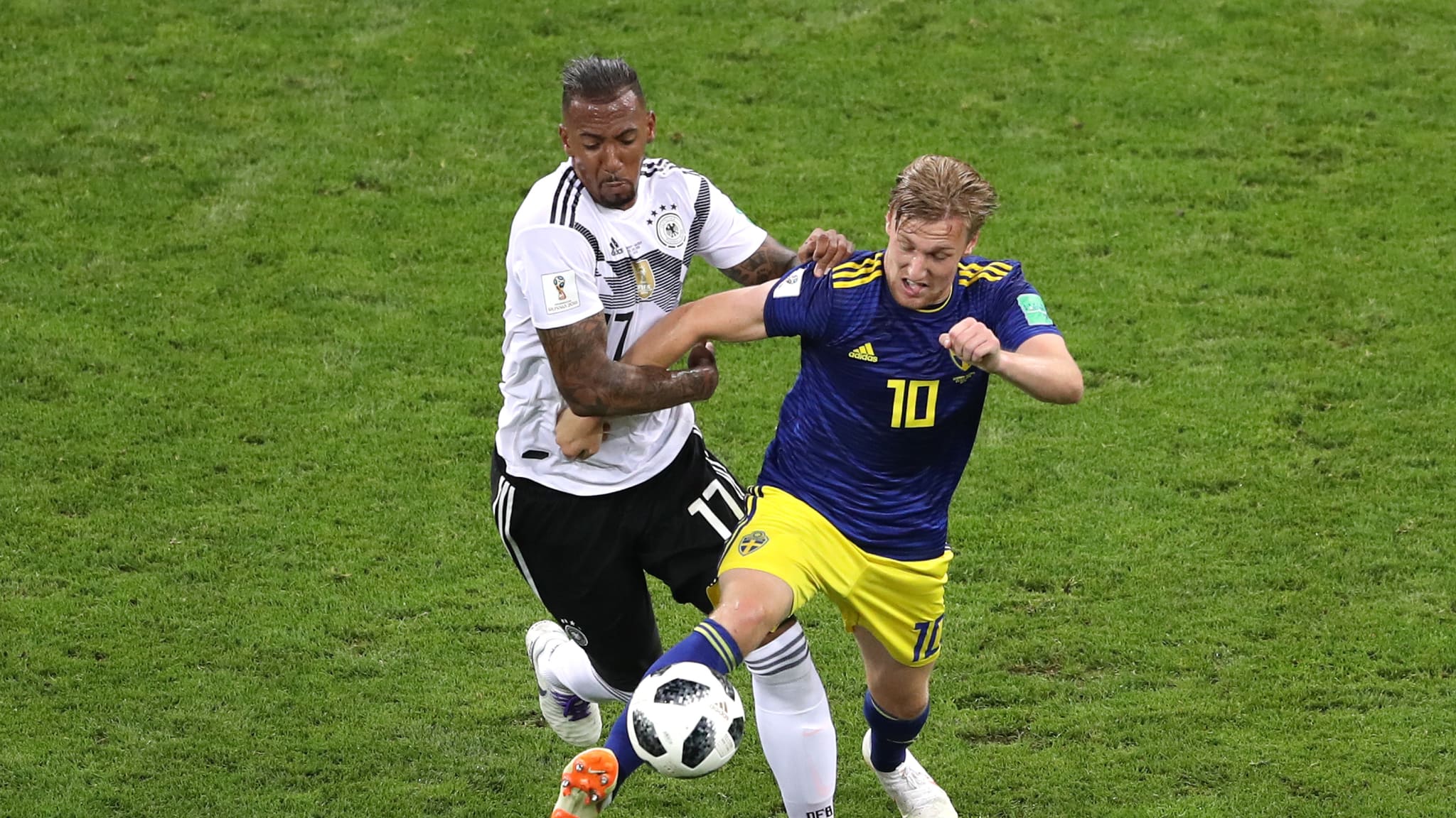 ayx.com-德国艰难战胜乌克兰，主场之利尽显的简单介绍