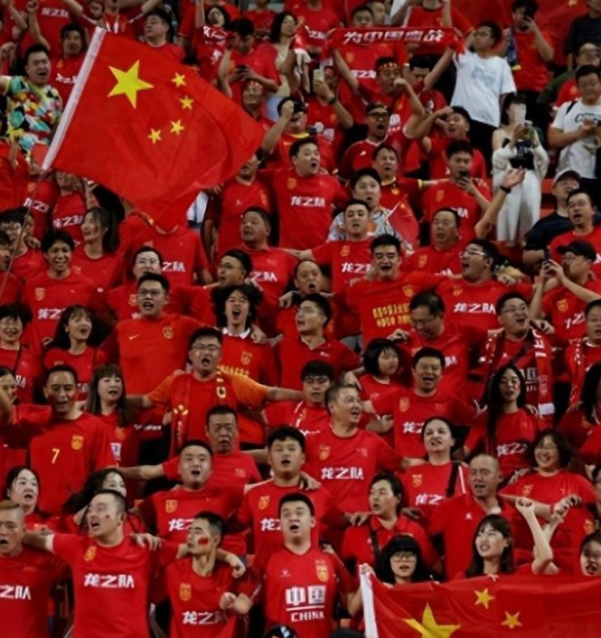 爱游戏体育-包含国内俱乐部备战国际强队，决胜关键战的词条