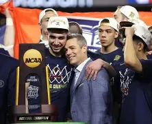 爱游戏-美国NCAA球队新赛季备战计划曝光，战术调整 