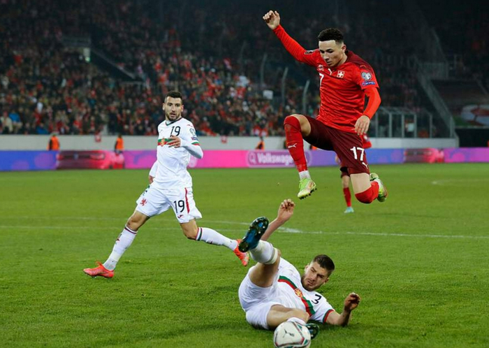 爱游戏体育-瑞士主场大胜保加利亚，积分列小组第二(瑞士保加利亚比分)